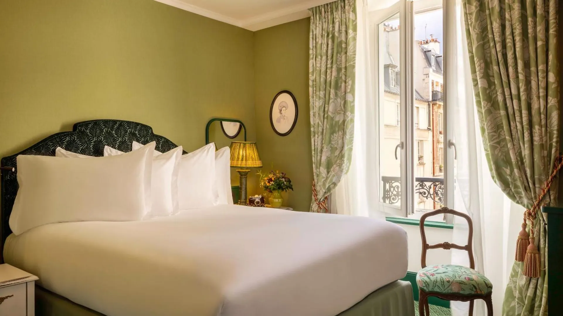 Une Autre Chambre Paris France